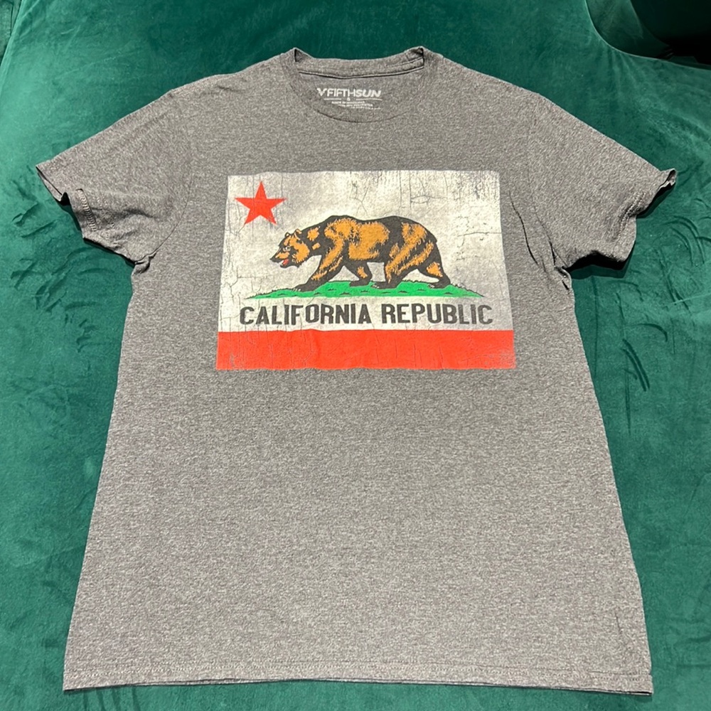 Graphic tshirt